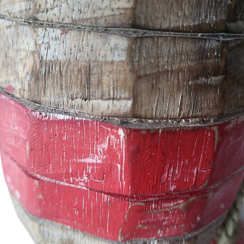 Drewniana boja 14x14x66cm – czerwona